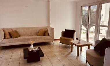 Casa de Venta 4 Dorm., Sector Tumbaco