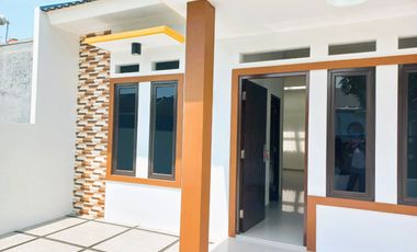 RUMAH MURAH POSISI HOOK SIAP HUNI BEBAS BANJIR DI SENOPATI ESTATE