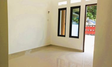 RUMAH MURAH POSISI HOOK SIAP HUNI BEBAS BANJIR DI SENOPATI ESTATE