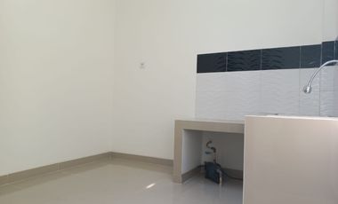 RUMAH MURAH POSISI HOOK SIAP HUNI BEBAS BANJIR DI SENOPATI ESTATE