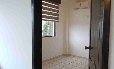 AlQUILO DEPARTAMENTO URDENOR 2do piso.