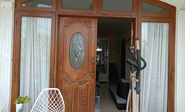 Dijual Cepat Rumah 2 Lantai Kondisi Bagus di Harapan Jaya Bekasi