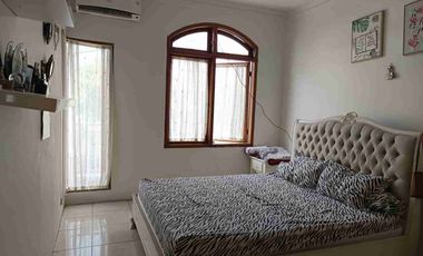 Dijual Cepat Rumah 2 Lantai Kondisi Bagus di Harapan Jaya Bekasi