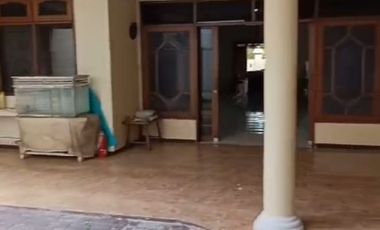 Dijual Rumah Manyar Kartika