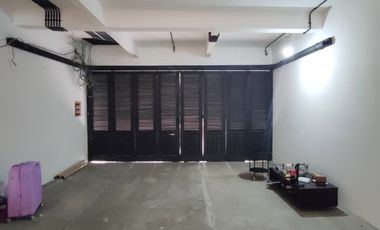 Disewakan Rumah Bisa Utk Klinik/Kantor di Cipete, Kemang