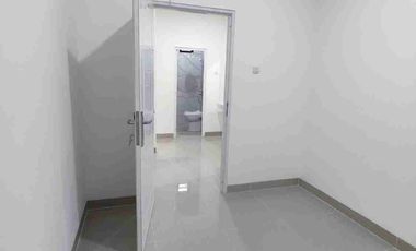 rumah murah di pusat kota Johar Baru Jakarta pusat 3 lantai under 1M