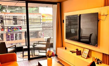 DEPARTAMENTO AMOBLADO DE ALTO NIVEL EN VENTA – URB. LA FLORIDA, CUSCO 🌟