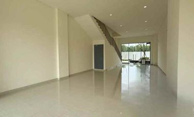 Genova Commercial 3lt 6x20 120m Asya JGC Jakarta Garden City