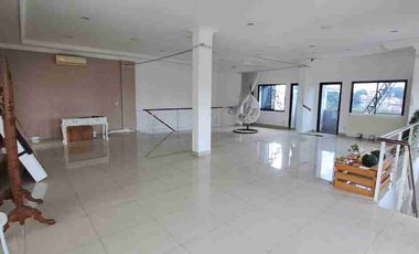 Disewakan Ruko Gandeng di Pajajaran Kota Bogor