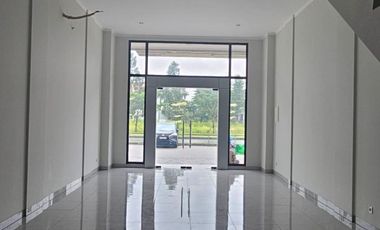 Ruko Crystal 3lt 5x15 75m Sumbek Summarecon Bekasi