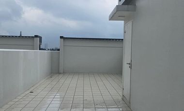 Ruko Crystal 3lt 5x15 75m Sumbek Summarecon Bekasi