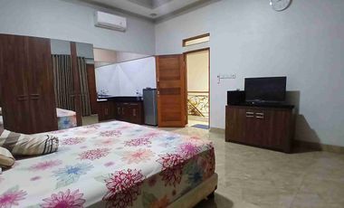 DIJUAL RUMAH HOOK 2 LANTAI JATIBENING DEKAT LRT JATIWARINGIN SELANGKAH KE JAKARTA