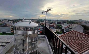 DIJUAL RUMAH HOOK 2 LANTAI JATIBENING DEKAT LRT JATIWARINGIN SELANGKAH KE JAKARTA