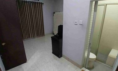 DIJUAL RUMAH HOOK 2 LANTAI JATIBENING DEKAT LRT JATIWARINGIN SELANGKAH KE JAKARTA