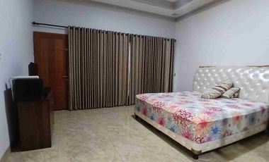 DIJUAL RUMAH HOOK 2 LANTAI JATIBENING DEKAT LRT JATIWARINGIN SELANGKAH KE JAKARTA
