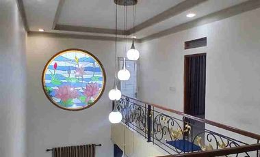 DIJUAL RUMAH HOOK 2 LANTAI JATIBENING DEKAT LRT JATIWARINGIN SELANGKAH KE JAKARTA