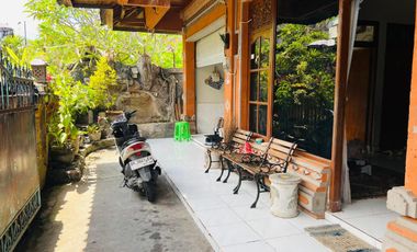 JUAL RUMAH STYLE BALI PENAMPARAN
