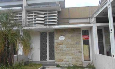 dijual via lelang aset macet Perum puri Safira regency cluster sahanaya kec menganti Gresik