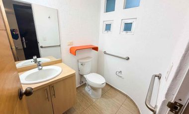 SANTA FE JURIQUILLA CASA EN RENTA 3 RECÁMARAS $18,500 MXN