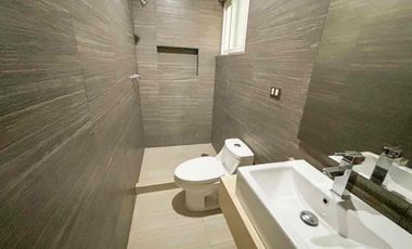 CUMBRES DEL LAGO JURIQUILLA CASA EN RENTA 4 RECÁMARAS $35,000 MXN