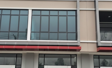 Ruko Crystal 3lt type 5x5 75m Summarecon Bekasi