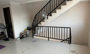 Disewakan GUDANG di DAAN MOGOT Gudang baru, 1 unit, 3 lantai