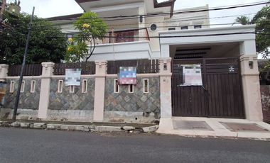 Rumah dijual di RW 02, Semolowaru, Sukolilo, Surabaya, Jawa Timur