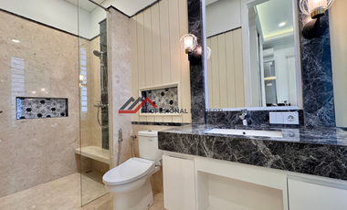 Luxurious Brand New House Full Furnished Desain American Classic at Kemang, Jakarta Selatan