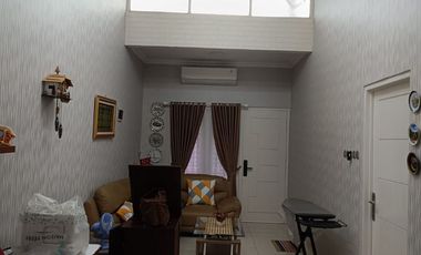 Jual cepat  rumah Perum Ramada Jln. Kebraon  Surabaya