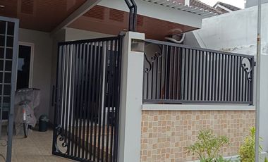 Jual cepat  rumah Perum Ramada Jln. Kebraon  Surabaya