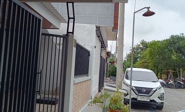 Jual cepat  rumah Perum Ramada Jln. Kebraon  Surabaya