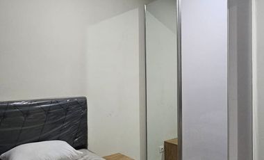 Town House Puri Mansion Full Furnished View Kolam Renang