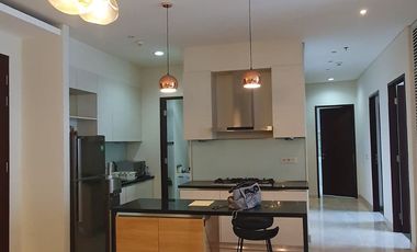 FOR RENT / FOR SALE Apartment Four Winds Permata Hijau 3BR - Low Floor Close to Senayan City Railway station Palmerah / Busway