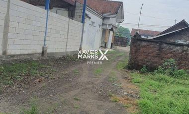 Dijual Gudang atau Pabrik Strategis di Sumobito Jombang