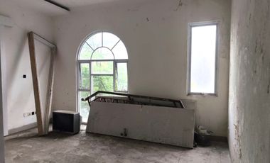 Rumah hoek 2lt 14x17 237m Type 5KT Cluster La seine JGC Jakarta Garden City Cakung