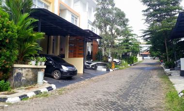 Dijual Rumah Cluster 2 Lantai di Ciputat Tangsel Strategis belakang TipTop dekat Tol Pamulang