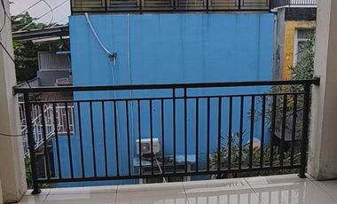 Dijual Rumah Cluster 2 Lantai di Ciputat Tangsel Strategis belakang TipTop dekat Tol Pamulang