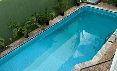 RUMAH MEWAH DIJUAL DI KOMPLEK PERMATA HIJAU PRIVATE POOL