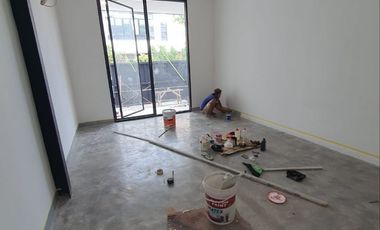 DIJUAL Rumah Gudang Sutorejo Selatan