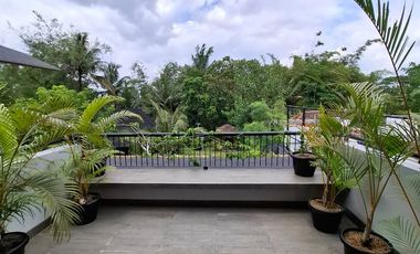 Villa Furnished Nyaman & Siap Huni di Jl. Harjobinangun