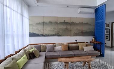 Villa Furnished Nyaman & Siap Huni di Jl. Harjobinangun