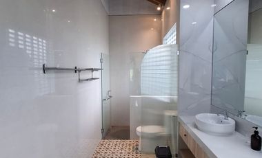 Villa Furnished Nyaman & Siap Huni di Jl. Harjobinangun