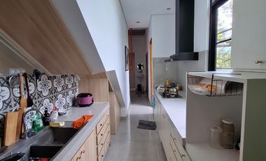 Villa Furnished Nyaman & Siap Huni di Jl. Harjobinangun