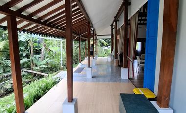 Villa Furnished Nyaman & Siap Huni di Jl. Harjobinangun