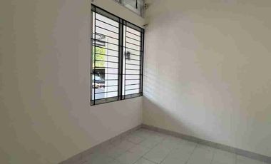 RUMAH NEMPEL BSD CITY, PERSIS SEBELAH KANTOR WALIKOTA TANGERANG SELATAN