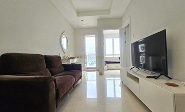 Selangkah ke Central Park Mall  Disewakan 2BR Grand Madison Furnished Mewah & Homey – Siap Huni