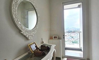 Selangkah ke Central Park Mall  Disewakan 2BR Grand Madison Furnished Mewah & Homey – Siap Huni