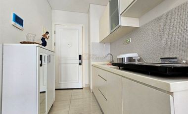 Selangkah ke Central Park Mall  Disewakan 2BR Grand Madison Furnished Mewah & Homey – Siap Huni
