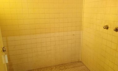 🔥 Oportunidad Única en la Entrada de Teoloyucan | Casa Completa + 3 Locales Comerciales Frente a Iglesia 🔥 $2,500,000