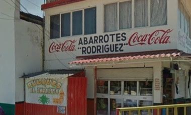 🔥 Oportunidad Única en la Entrada de Teoloyucan | Casa Completa + 3 Locales Comerciales Frente a Iglesia 🔥 $2,500,000